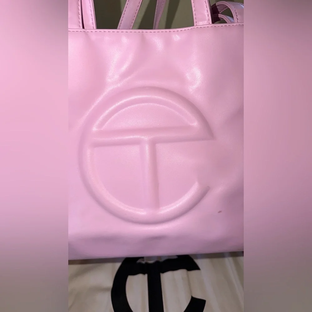 Telfar Medium Shopping Bag – Cotton Candy Pink - Picture 9 of 10